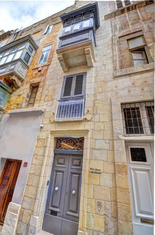 Moon Stone Apartment Valletta Luaran gambar